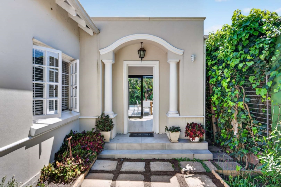 3 Bedroom Property for Sale in Rondebosch Western Cape